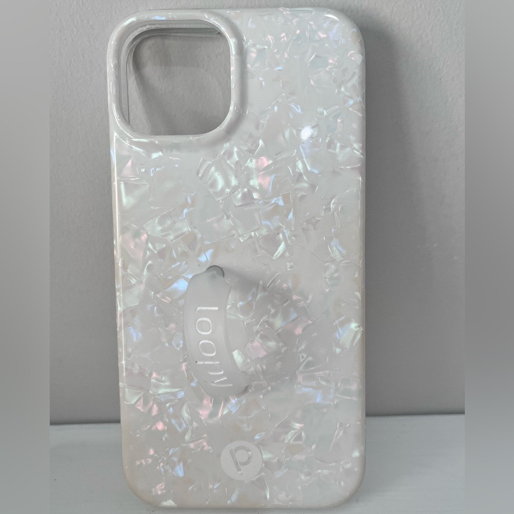 Opal shell iPhone 13 Loopy case 🤍